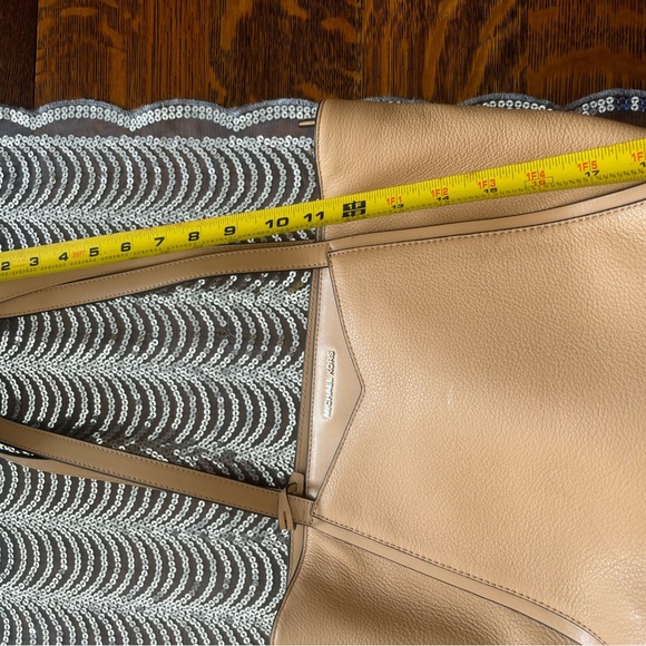 Michael Kors Tan Leather Tote Bag - Picture 11 of 12